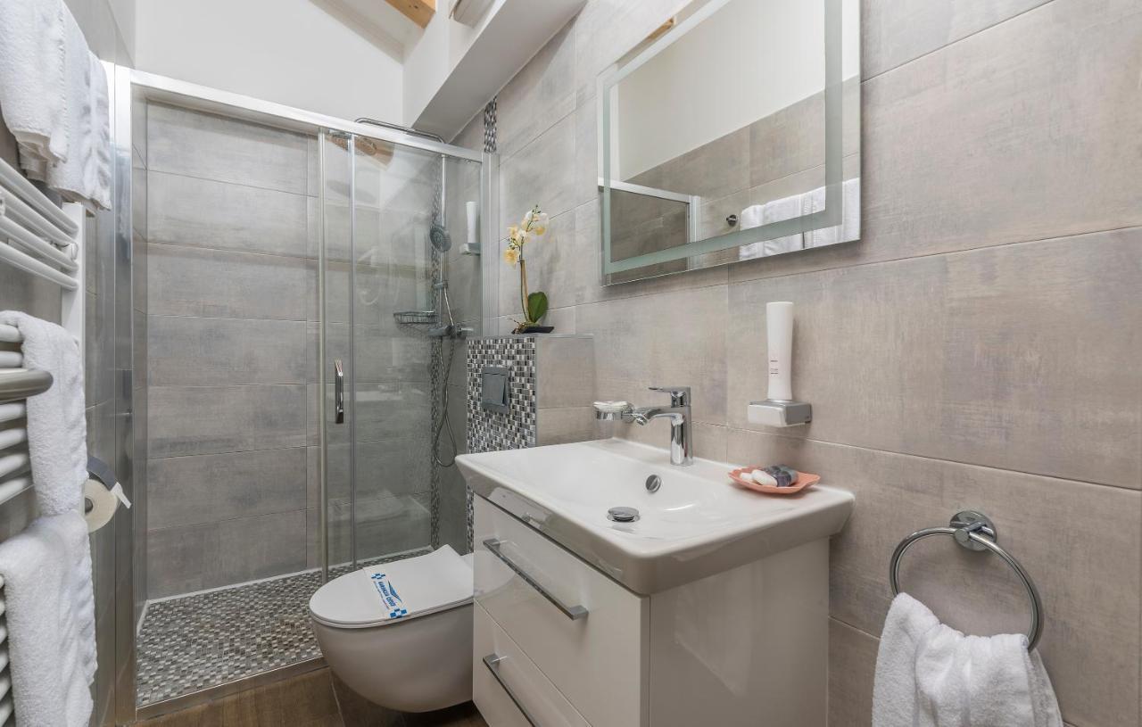 Boutique Hotel Melissa Пореч Экстерьер фото